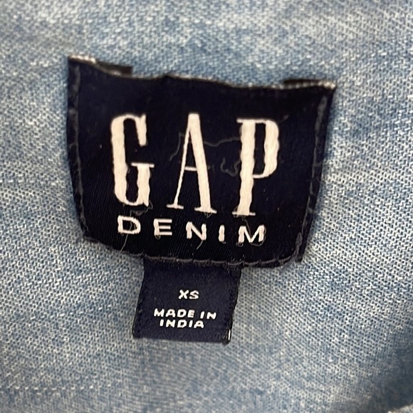 ❤️ GAP Button Down Shirt Size XS - Picture 4 of 4